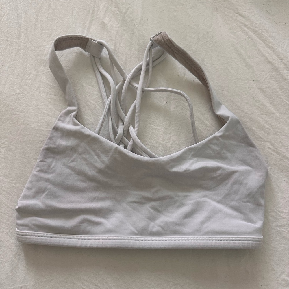 lululemon free to be bra